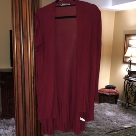Urban Cleo High Lo Cardigan Good Condition - Picture 1 of 3